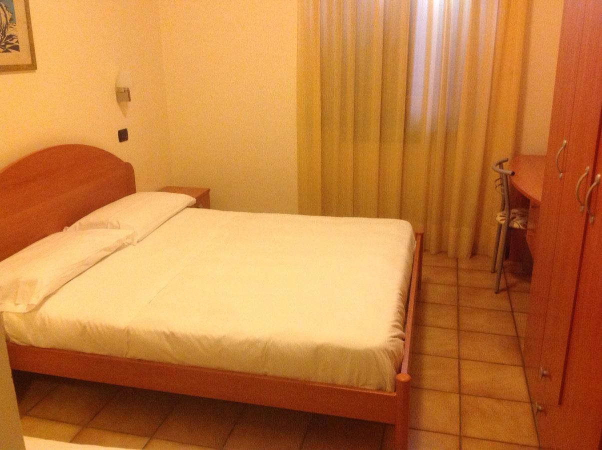 Il Borghetto Hotel Ristorante Lamezia Terme Dış mekan fotoğraf