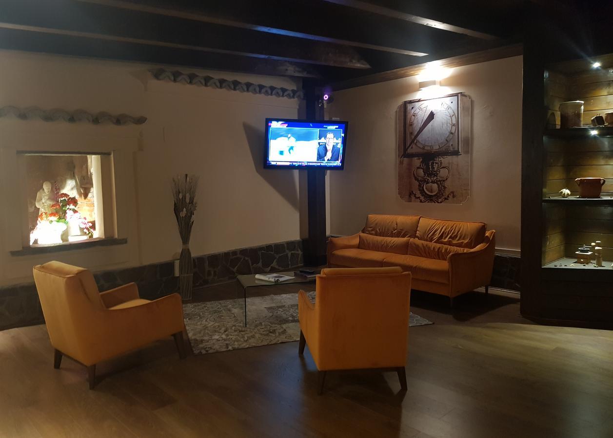 Il Borghetto Hotel Ristorante Lamezia Terme Dış mekan fotoğraf
