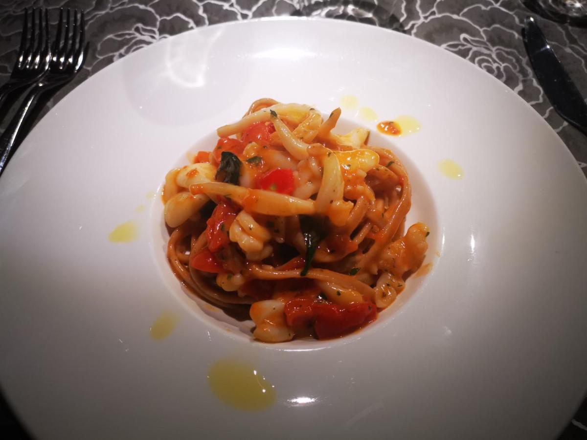 Il Borghetto Hotel Ristorante Lamezia Terme Dış mekan fotoğraf